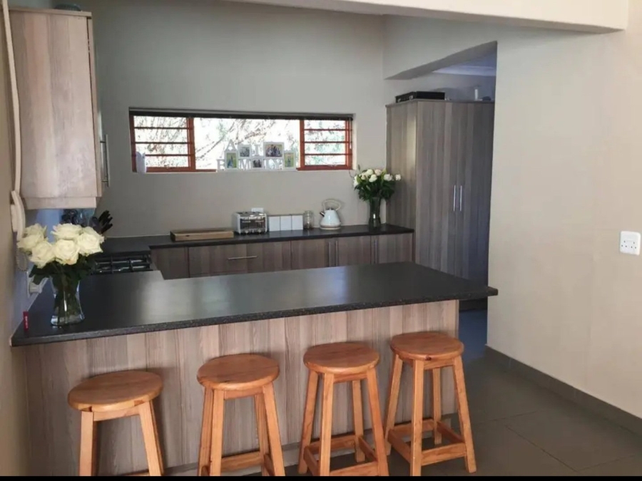 4 Bedroom Property for Sale in Waverley Free State